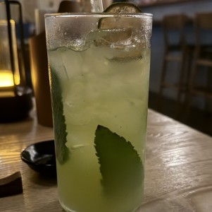 Limonada hierba buena