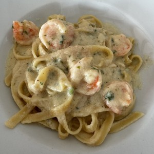 Pasta con camarones