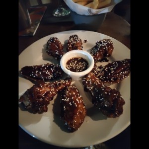 Alitas de Pollo Miel y Ron