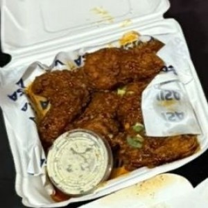 Alitas de Pollo Miel y Ron