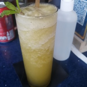 Limonada hierbabuena