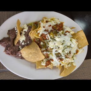 Chilaquiles - Chilaquiles en Chorizo