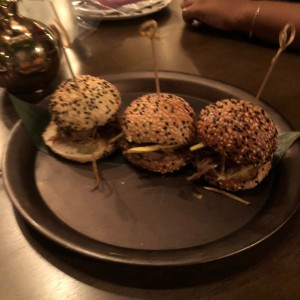 PORK SWEET AND BEER BURGUER