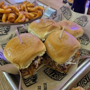 Pulled Pork Sliders