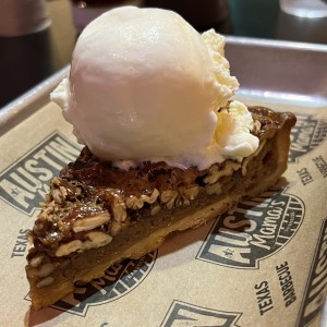 Sweets - Cinnamon Pecan Pie