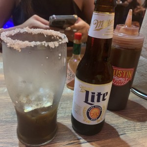 Michelada Miller Lite