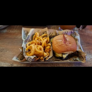 Sandwiches & Spuds - Oh! klahoma cheeseburger