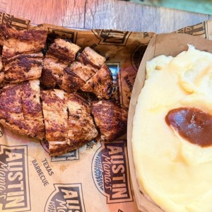 PURE DE PAPAS CON GRAVY (V) con pollo