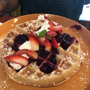 Berrys & cream