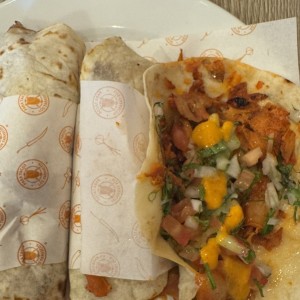 Al Pastor (3) con quezo