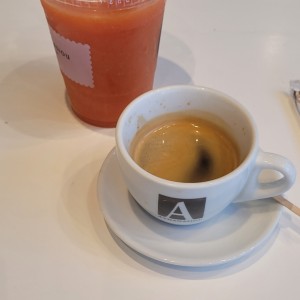 licuado papaya y cafe Expresso