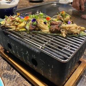 Mix de hongos a la robatta
