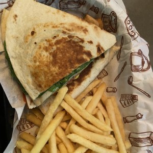Pollito - CHICKEN BUFALO WRAP