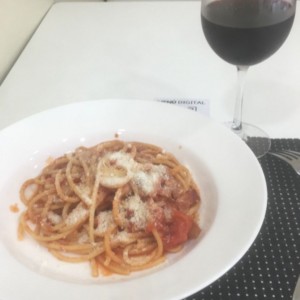 Spaghetti al pomodoro 