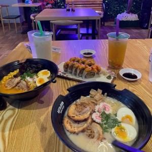 Ramen y Sushi