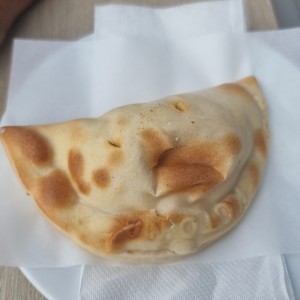 empanada de pollo