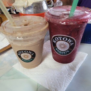 batidos choco menta y de frutos rojos