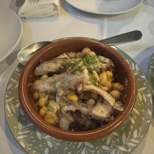 Pulpo con ajo