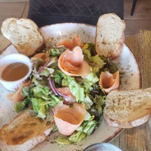 Ensalada con salmon