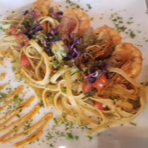 Fettuccine con langostinos