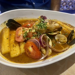 Sudado de Pescado y Mariscos