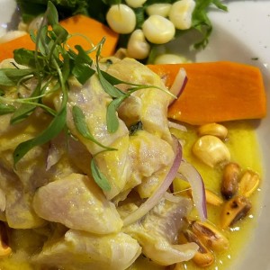 Entradas - Ceviche de Corvina