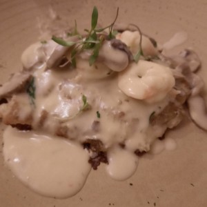 Corvina Rellena con Camarones