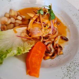 Entradas - Ceviche de Corvina