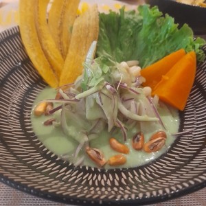 Ceviche de Corvina con Crema de Aguacate