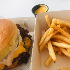 Doble cheeseburger