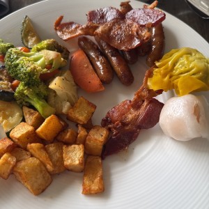 Desayuno bufet 