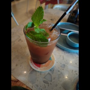 Soda de tamarindo con jengibre
