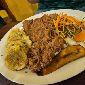 Especialidades - Bistec Apanado