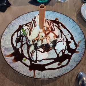 Brownie de Chocolate co Helado de Vainilla