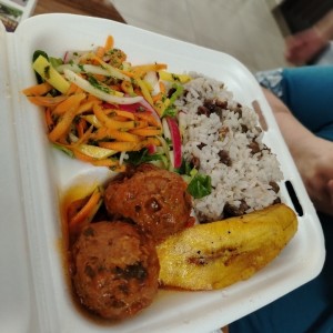Bola de carne molida 