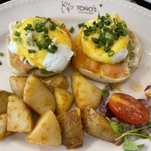 Benedict egg con salmon