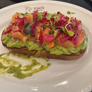 Tostada de Salmón 