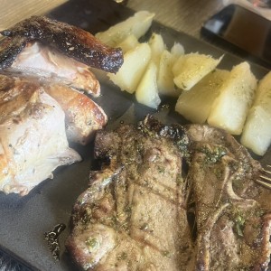 Pollo y chuleta