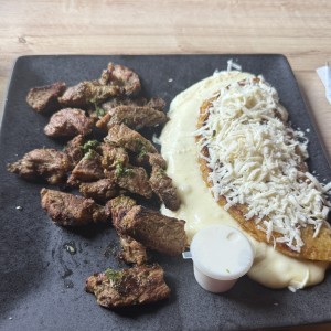Cachapa con carne