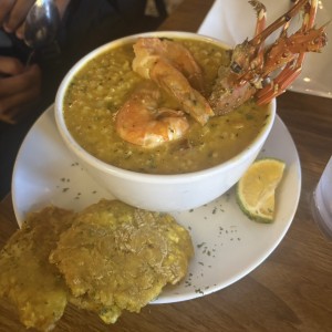 Entradas - Guacho de Mariscos