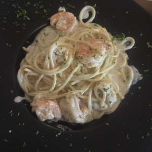 Pasta con Camarones