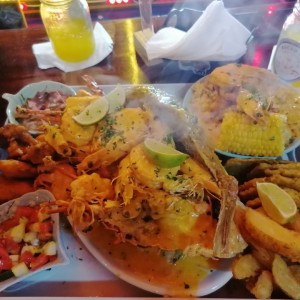 Bandeja para 3 o 4 personas