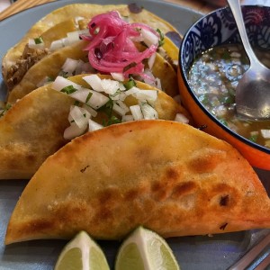Tacos de Birria de Res