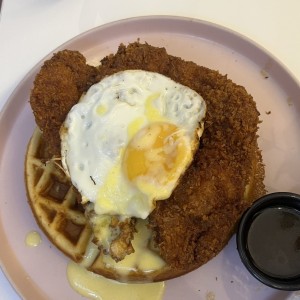 Pollo Frito y Waffles
