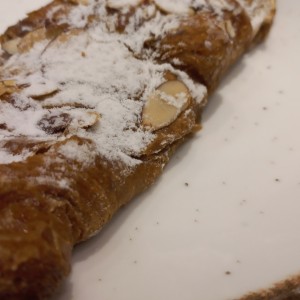 croissant almendra