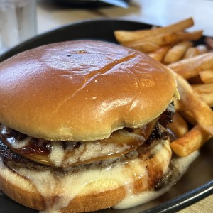 La burger con pifia