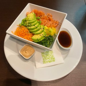 Poke de salmon