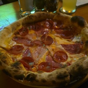 Pizzas Clásicas - La Rana Dorada
