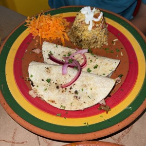 Quesadillas de tocino con arroz
