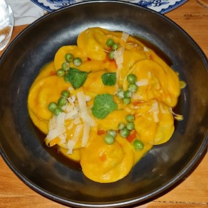 Tortellini de Berenjena y Ricotta